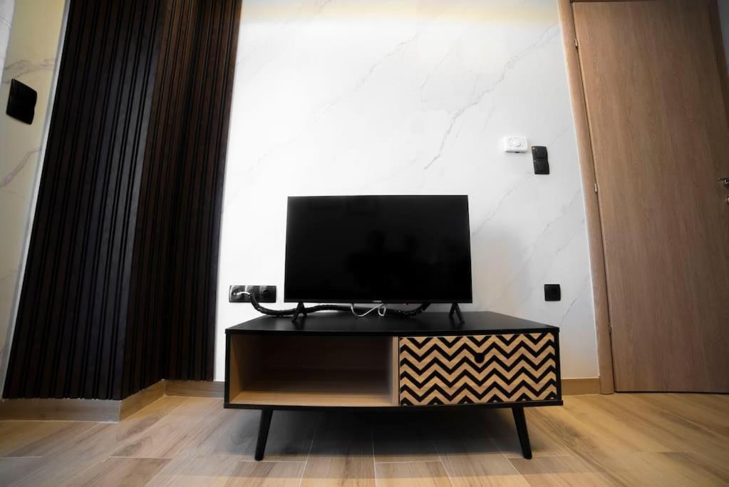 Coloris Rubrum Room Thessaloníki Ngoại thất bức ảnh